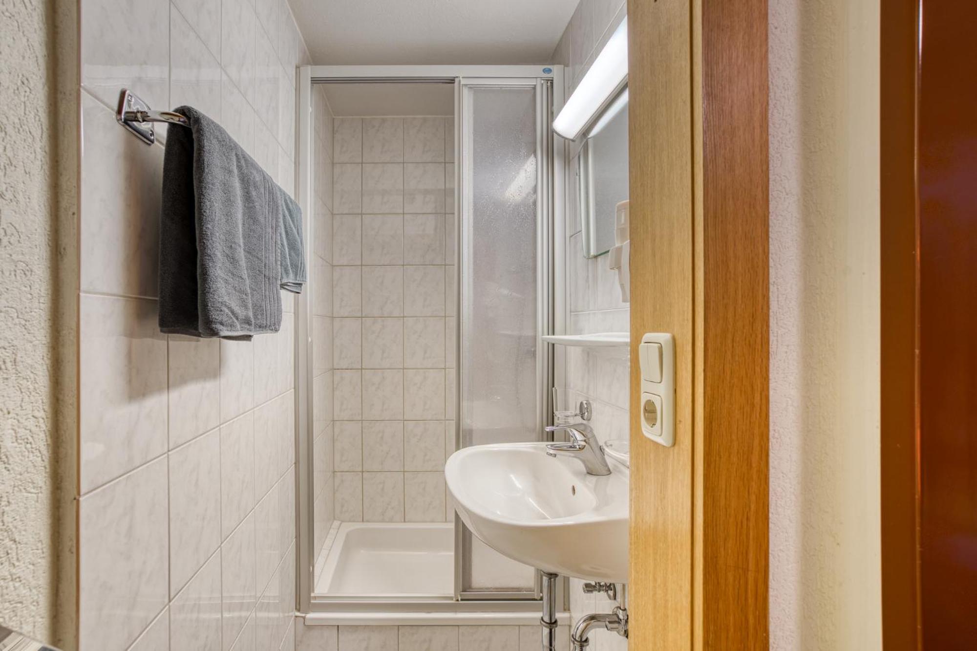 Alpenrose Tux Apartment Ngoại thất bức ảnh